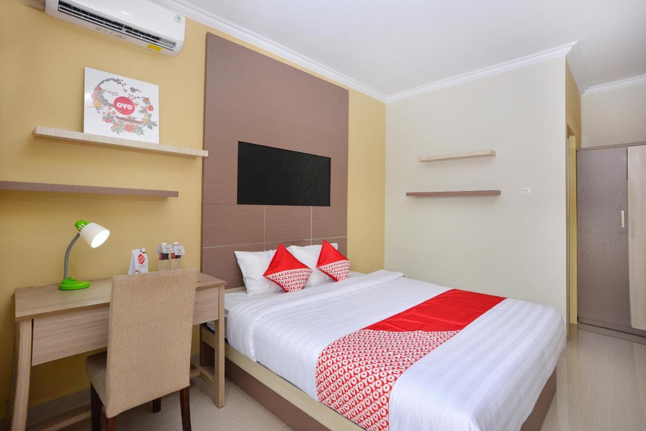 Oyo 583 Puri Gejayan Asri Syariah Hotel Kejayan Ngoại thất bức ảnh